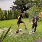 Çağla Şıkel Instagram - -Yağmur yağarken futbol oynayabilirmiyiz Anne??? 😅