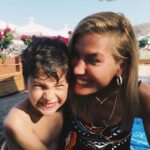 Çağla Şıkel Instagram - Bu kadar çok sevileceğini bilsen kaç kez gelmek isterdin dünyaya? Bugün itibariyle 10. kez İyi ki doğmuşsun iyi ki doğmuşsun iyi ki doğdun oğlum defalarca iyi ki doğdun Uzayım iyi ki… Geçen gün Uzay ve Annesi 👇🏼 👩Seni ne kadar çok sevdiğimi biliyorsun peki ama bunu en çok ne zaman hissediyorsun Uzay ?☺️ 🙎🏻Ben mutlu olduğum zaman. 👩 -? 😢? 🙎🏻-Çünkü ben mutlu olduğum da sen daha çok mutlu oluyorsun Anne. #uzayım10yaşında 🧿❤️