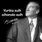 Öykü Gürman Instagram - 🇹🇷Kısa ve Öz: “Yurtta sulh, cihanda sulh” Mustafa Kemal Atatürk “peace at home peace in the world” #atam #atatürk #türkiyecumhuriyeti🇹🇷