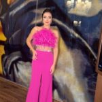 Öykü Gürman Instagram - #sahne #hazırlık @dencosoz @omurinn @koray_hair_makeup @omurinn.nisantasi #kıbrıs #özelgece #konser @10uroz @tuuubiiis @fatihicmeli #sevgiyle #iyilikle