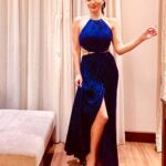 Öykü Gürman Instagram - #noche #sahneöncesi #midnightblue 💫🧿 #nite #sakin 🤫 #marriott #ozelgece