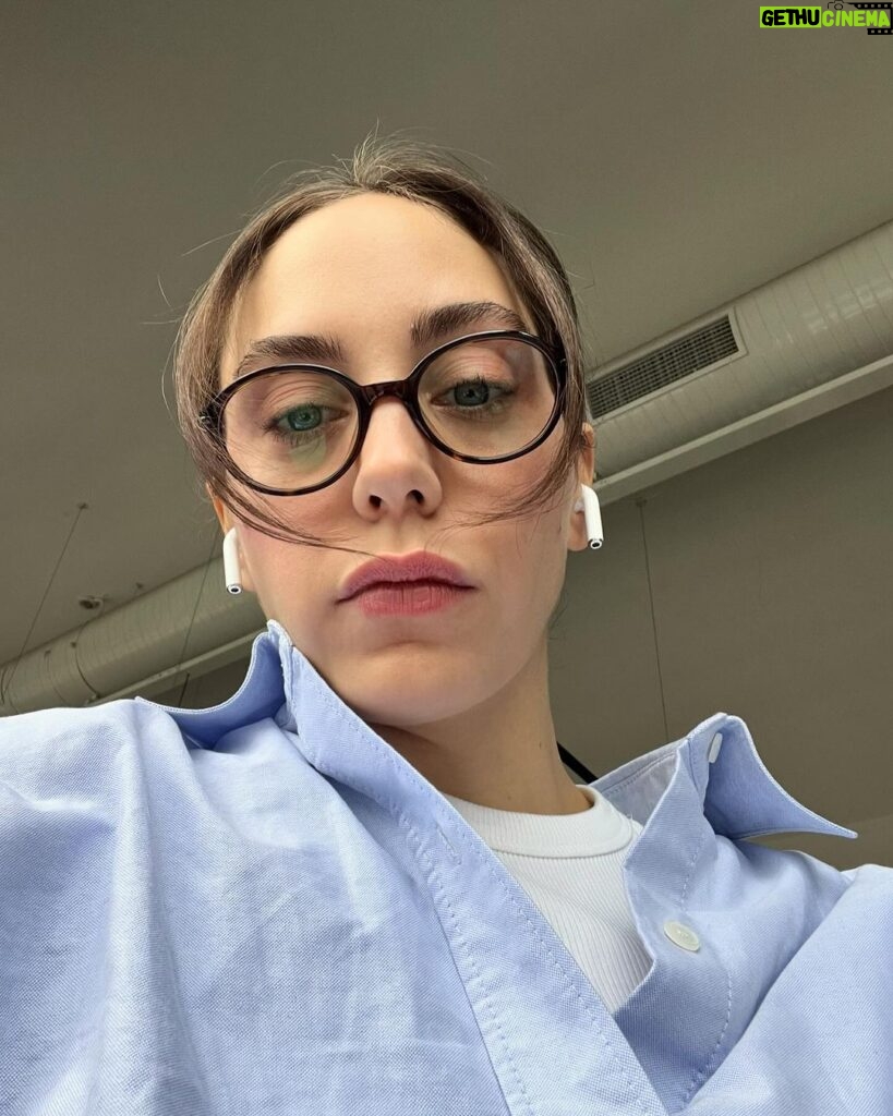 Öykü Karayel Instagram - Workandselfie