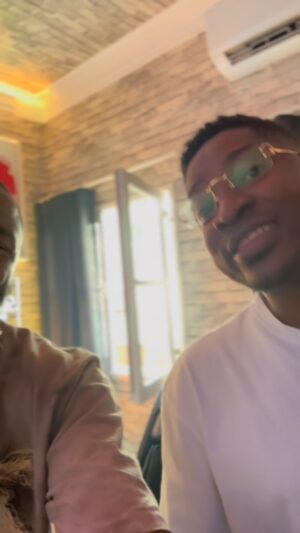 C4 Pedro Instagram - ISSO É ANGOLA 🇦🇴

@lilsaintmusic 🎤
@ceftanzy 🎤
@totysamed 🎤
@smash_midas 🎹