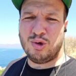 Şahan Gökbakar Instagram - Yaptıklarımız, yapamadiklarimiz, yapmamamiz gerekenler ve yapilmasi gerekenler uzerine...