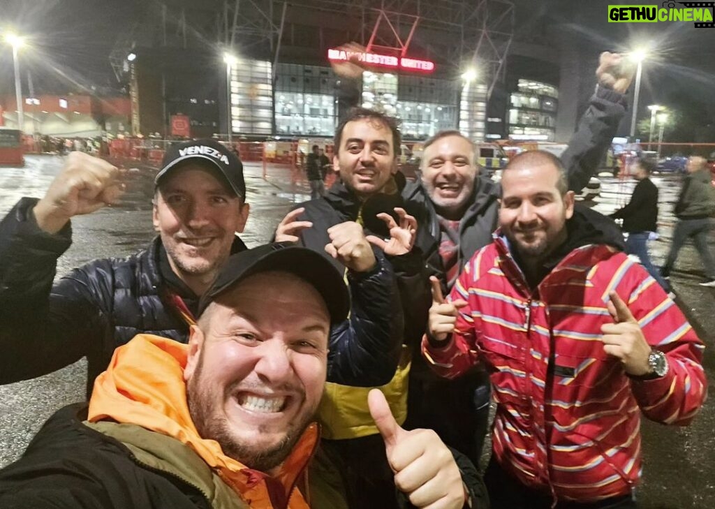 Şahan Gökbakar Instagram - Beyler dün biz ne yaşadık ya💛❤ #galatasaray Old Trafford