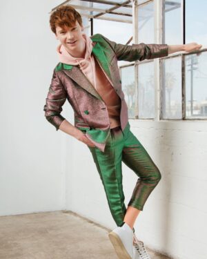 Calum Worthy Instagram - There were 27 people in green screen onesies holding me up in this position to get this photo.
-
Editor-In-Chief: @jazzieperrier 
Story: @thildariou 
Photography: @emilysandiferphotography 
Videography: @anissavisuals 
Styling: @apuje 
Stylist Assistant: @georgesaintthomas 
Grooming: @heyannabee using @oribe and @glossier
