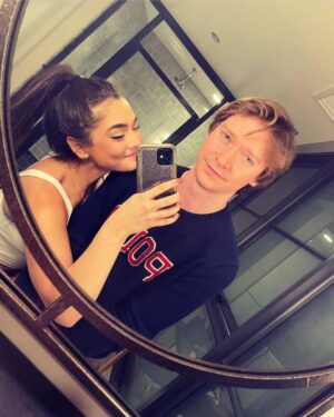 Calum Worthy Instagram - Happy Birthday to the person who makes me smile the moment she walks in the room @thecelestadeastis 🥳🎉