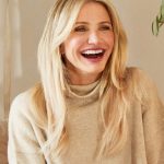 Cameron Diaz Instagram - The perfect night in: rewatching The Holiday with a glass of Avaline in hand. We’ve put together a guide to creating the movie night of your dreams featuring wine pairings and my special cheesy popcorn recipe. 🍿😉 Visit drinkavaline.com/pages/the-holiday-movie-watch-along for the full guide