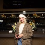 Cameron Diaz Instagram - Surprise! It was so fun seeing you all in person during the @avaline and @bumbleforfriends screening of The Holiday last night. This is what it’s all about—connecting with new friends over a glass of wine, delicious snacks, and a great movie. Thanks to everyone who came out, and to everyone who is watched (and is planning to watch) at home!