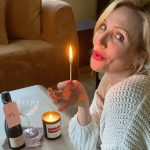Cameron Diaz Instagram - @avaline clean, delicious wine and Goop’s vagina candle - the *perfect* gifts for anyone you love (including yourself) 💕 And the best part, @goop will donate $35 from the sale of each “Hands Off My Vagina” to benefit the ACLU Foundation’s Reproductive Freedom Project. Cheers to that!🍾