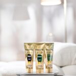 Camila Sodi Instagram - ¿La búsqueda del pelo perfecto parece no tener fin? ¿Y si te dijera que @pantenemexico tiene los mejores aliados con una innovación nunca antes vista en sus productos icónicos? Los acondicionadores 3 Minute Miracle ahora con Perlas Pro-Vitaminas reparan 100% del daño en tres minutos para un pelo fuerte, suave y brillante* *Daño a la suavidad medido en cabello sometido a daño químico, térmico y mecánico.vs shampoo sin ingredientes acondicionantes. #PeloPantene #PantenePerlasProVitaminas #publicidad