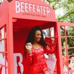 Camilla de Lucas Instagram - Gente boa, alto astral, drinks geladinhos e shows inesquecíveis! Esse foi meu dia de glória no #PrimaveraSoundSP! ❤️ @beefeaterbrasil vocês elevaram o nível do meu rolê 🤯 Simplesmente, o job que vai ficar na minha memória! Aguardando o próximo #primaveraBeefeater. [Beba com moderação. Não compartilhe com menores de 18 anos] #publicidade