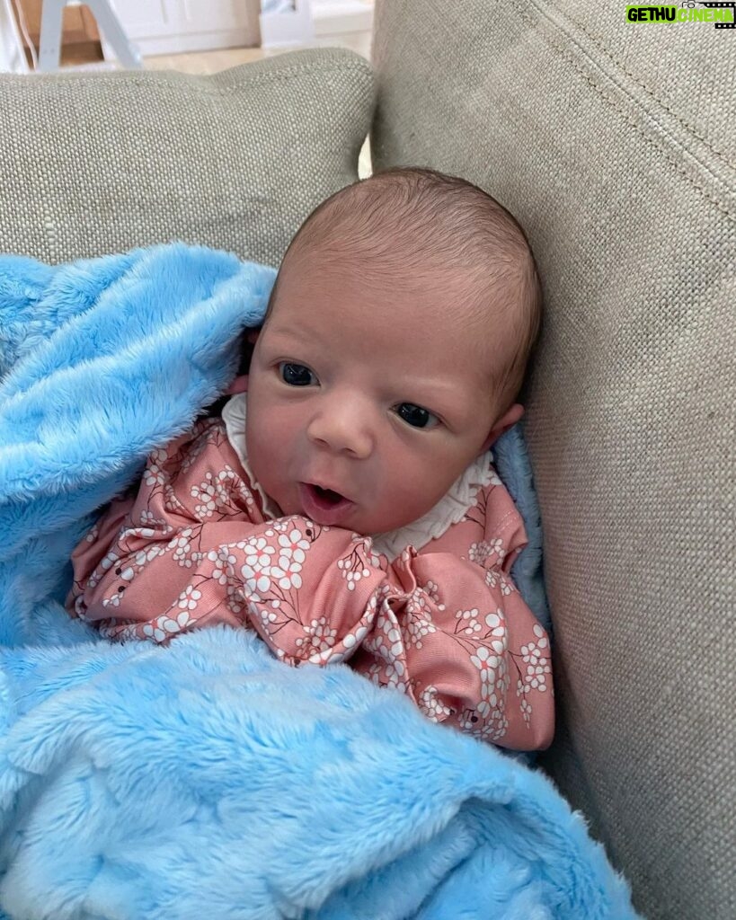 Candace Owens Instagram - Happy one week birthday to our sweet girl: Louise Marie Farmer 💕 Dad, Mom and Big Brother are so in love. Thank you, God for the blessing of being a mother.