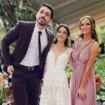 Carolina Miranda Instagram - Festejando la felicidad y el amor de @okaginer y @nachored 🥰❤️ los amo familia por elección !!!! @alexolivag @gustavomelofit 💃🏻🪩🕺 👗 @luremoficial @martiespinooficial