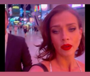 Carolina Miranda Instagram - El corazón de Camila dividido en 3 👀🎬✨ y mis hermanos dentro y fuera de set 😂😂😂 los quiero loquitos !!! 💖 @rodolfosalas03 @lincpal @ivan_amoz #perfilfalso