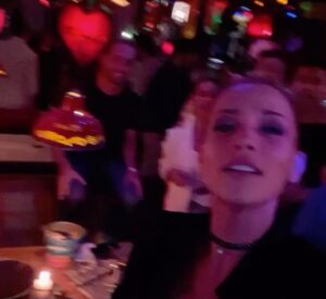 Carolina Miranda Instagram - Que gozadera en Colombia dentro y fuera de set!!! 🇨🇴❤️🔥🎬🤩 #PerfilFalso @lincpal @rodolfosalas03 @felipelondonoo @mauriciohenao_ @lamuelagonzalez