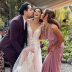 Carolina Miranda Instagram - Festejando la felicidad y el amor de @okaginer y @nachored 🥰❤️ los amo familia por elección !!!! @alexolivag @gustavomelofit 💃🏻🪩🕺 👗 @luremoficial @martiespinooficial