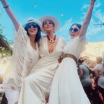 Carolina Miranda Instagram - Que magia la de Cuba y su gente!!! 🇨🇺❤️🍸💫 Seguimos en modo avión y 🪽LIBRE🪽 #puroschazaro Cuba, La Habana
