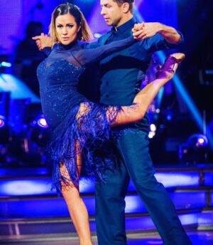 Caroline Flack Instagram - Start training for Strictly tomorrow with my new partner !!! It’s good to be back ❤️