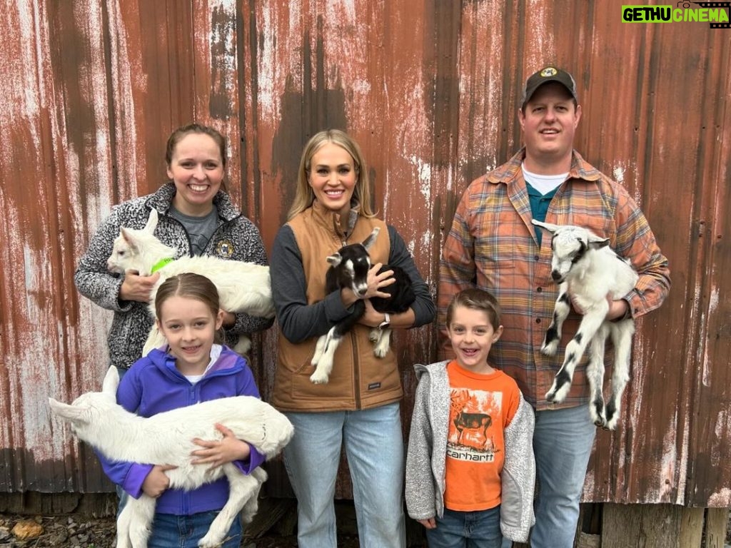 Carrie Underwood Instagram - Had the BEST day today @noblespringsdairy in Franklin, TN! We had baby goat cuddles, made some new friends and even got to ask alllllll kinds of questions about goats, milking and cheese making! Such a sweet place to take the family if you’re in the area! And, of course, don’t forget to check out all the yummy cheese!!! #BabyGoats #GoatCheese #FamilyFriendly #GoatCuddles #SupportSmallBusiness