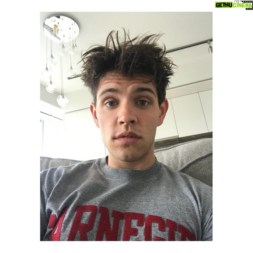 Casey Cott Instagram - My finest morning look yet