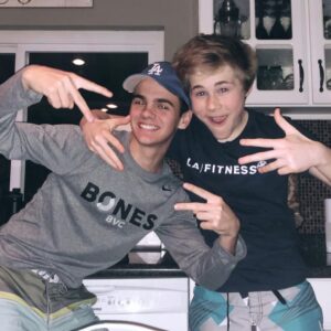 Casey Simpson Instagram - happy birthday to one of my favorite chiefs. the coolest guy around. who has songs, check em out. Today he’s nineteen. Nineteen years he’s been making people smile and today I am grateful .. :) good luck, Charlie