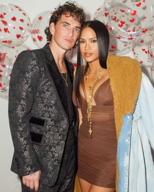 Cassie Ventura Instagram - Mom & Dad made it out. I Love My Forever Valentine ♥️