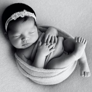 Cassie Ventura Instagram - Life has been happening so quickly. These are Sunny’s 12 day old photos that I’ve taken forever to post. So happy that we’re able to freeze these lovely little moments in time. The 4th slide is a side by side with Frankie at the same age ☺️ and the last slide is Sunny today (nearly 3 months old). Time truly flies, enjoy it all. ♥️