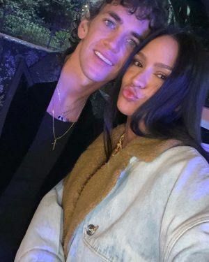 Cassie Ventura Instagram - Mom & Dad made it out. I Love My Forever Valentine ♥️