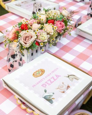 Cassie Ventura Instagram - It’s been a busy week, but it’s been so much fun! We celebrated Frankie’s 2nd Birthday :: Frankie’s Farm! Apple trees, baby alpacas, bunnies, baby pigs, chickens, pony rides, a ball pit, pizza and sweets! It was a dream, every detail was perfect. Thank you to all of our family and friends that were able to come celebrate with us, we missed you @pamfine ♥️ Thank you @bigandtinyspace for hosting us and last but never least a special thank you to @melissaandre and the entire amazing @madco_team for making our farm dreams come true 🥰 We loved every minute! 💕☁️🎈🐷🐐🐰🐴🐓🐔🍎🌾👩🏻‍🌾 check my stories for more pics ☺️