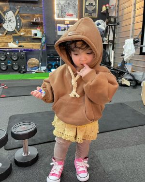 Cassie Ventura Instagram - Happy Birthday week to our 2 year old! 🥳🎉🎁🎈 #FrankieStoneFine