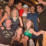 Catherine Fulop Instagram - Fin de fiesta, ARUBA me regalo unos dias hermoso y lo mas importante momentos compartidos con una gran amiga que amo @delgadomaite y también me regalo nuevos amigos! Si vienes a esta hermosa isla no puedes dejar de venir a uno de los mejores restaurantes y lo mejor, atendidos por Ricardo y Juli @oakrestaurantaruba @julycambero GRACIAS POR SER PARTE DE MI VIDA!!! @ovasabatini @alfonsogonzalezmora1 @morillo_jose #restaurantesaruba #aruba #viajes #cumpleañosmaite #maitedelgado Oak Restaurant & Bar Aruba