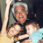 Catherine Fulop Instagram - A mi bella hija @tizianasabatinif en su cumpleaños, aunque nos toca estar lejos la una de la otra, no puedo dejar de sentirte muy cerquita de mi corazón. Un día como hoy viniste a poner orden en esta familia, si aunque no lo creas, si, a una familia de tres para equilibrarlo todo, mis dos manos estaban ocupadas sosteniéndolas y todo se calmo, que día tan bendecido!!! Amo ser tu mamá; de chica tan graciosa, ocurrente y hoy me siento orgullosa de la hermosa mujer en la que te has convertido. sigue valiente, bondadosa, trabajadora, fuerte y cuando te sientas abrumada por la vida recuerda se donde vienes y que puedes contar con tu mamá para ayudarte a levantarte y seguir Te amo bebita, siempre estoy contigo. Siempre serás mi niña. Con todo mi amor Mamá Dios te bendiga hoy y siempre ❤️ Miami, Florida