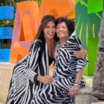 Catherine Fulop Instagram - Mi mami y yo jugando a las modelos!!!! Te amo mami, gracias por estos dias maravillosos! Nuestros #looks by @baitalbahr #swimwear by @odiseaswimwear Punta Cana, the Dominican Republic