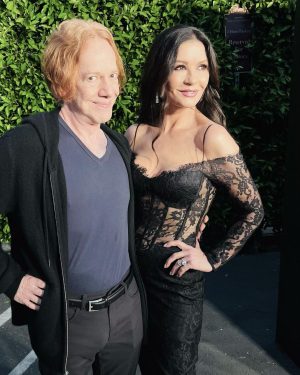 Catherine Zeta-Jones Instagram - Family Time! Fantastic to reunite with my Wednesday Addams family last night in Hollywood. A photo bomb of goth glam🖤 @rasario @andreawazenofficial @xivkarats 
Thanks to, @miss_kellyjohnson @brettglam @marandahair