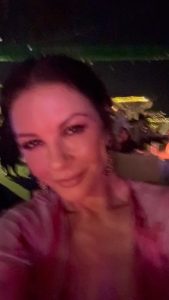 Catherine Zeta-Jones Instagram - Oh India!!!! We love you.