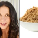 Catherine Zeta-Jones Instagram - Here’s a fun fact about me that maybe you didn’t know. I eat these every day, no regrets! They never get old! 😌 Does anyone else base their meals off the seasons? Video from @harpersbazaarus