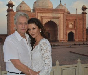 Catherine Zeta-Jones Instagram - Happy Valentine’s Day to my honey! Love you❤️