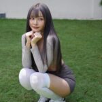 Cathryn Li Instagram - 喜歡哪張？春季新髮色上線 ’桃木棕灰‘ （桃木，亞麻棕，灰，紫）希望大家喜歡💕 Hairstylist @jtc_____ Hair Sponsor @mikogalere