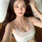 Cathryn Li Instagram – 總覺得手機的自拍都不值得放上來這裡，一次過po～ #沒有福利 #只有笑容