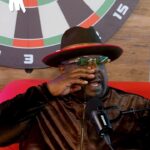 Cedric the Entertainer Instagram - Like a good neighbor Cedric is there‼️🤣