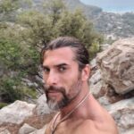 Cengiz Coşkun Instagram – Daĝlardan herkese selam olsun… 
Greetings to everyone from the mountains…