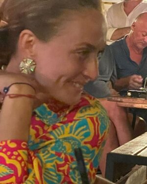 Ceyda Düvenci Instagram - Kime mi bakıyorum?