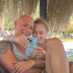 Ceyda Düvenci Instagram - Yaz ve dostlar… tekrar çal sam… vol 2
