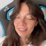 Ceyda Kasabalı Instagram - Evlilik yıldönümümüzü bize hatırlatan candır dhdhdh gelen dm'e resmen şu sekil bakis attik dhdhdhwhhxhsbshss evet iyi ki evlendik, iyi ki sen ❤️