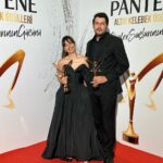 Ceyda Kasabalı Instagram - 48.Pantene Altın Kelebek en iyi influencer/ youtuber ödülünü aldık.ödülü bize uygun gören,oy veren herkese,canlara cok tesekkur ediyoruz.hayat size her seyin daha güzelini versin.❤️hadi bakiiiim shdhhs