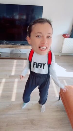 Ceyda Kasabalı Instagram - Hızlıyım dedim.. dhhchhdhdhdh