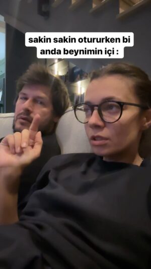Ceyda Kasabalı Instagram - kimler durup duruken ? ushdjskwk