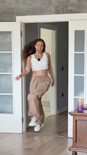 Ceyda Kasabalı Instagram - aynen bi sonraki hamleni asla belli etme aynen dhdhj
