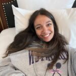 Ceyda Kasabalı Instagram - Azerbaycan cannnndır 🇦🇿🇹🇷 ve 4. fotonun yorumunu size bırakıyorum hdhshs